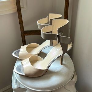 Kenneth Cole New York skinny heels